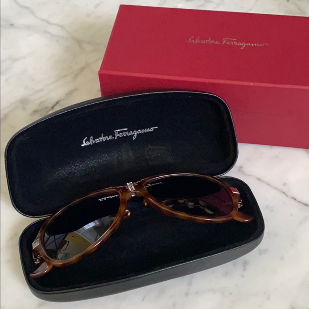 Salvadore Ferragamo foldable sun glasses